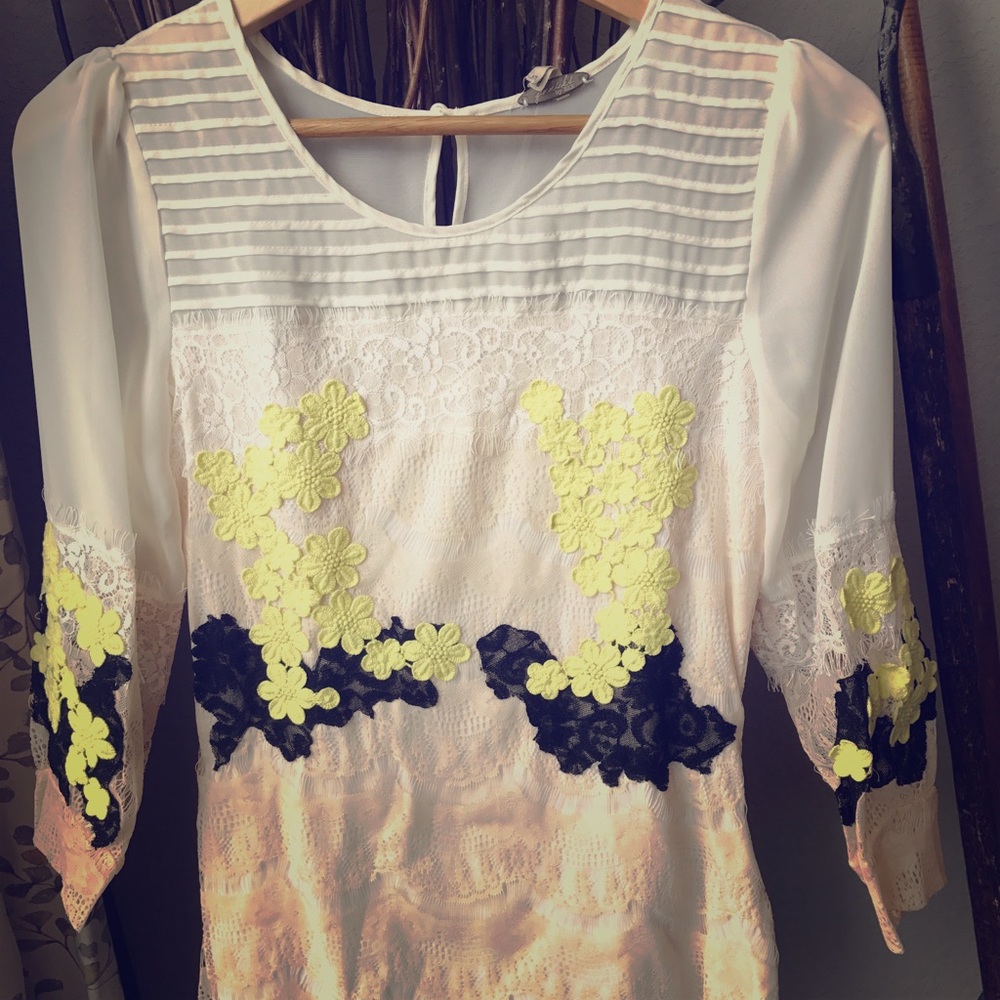 Gimmicks blouse